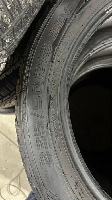 Комплект зимової гуми 235/50/19 Nokian