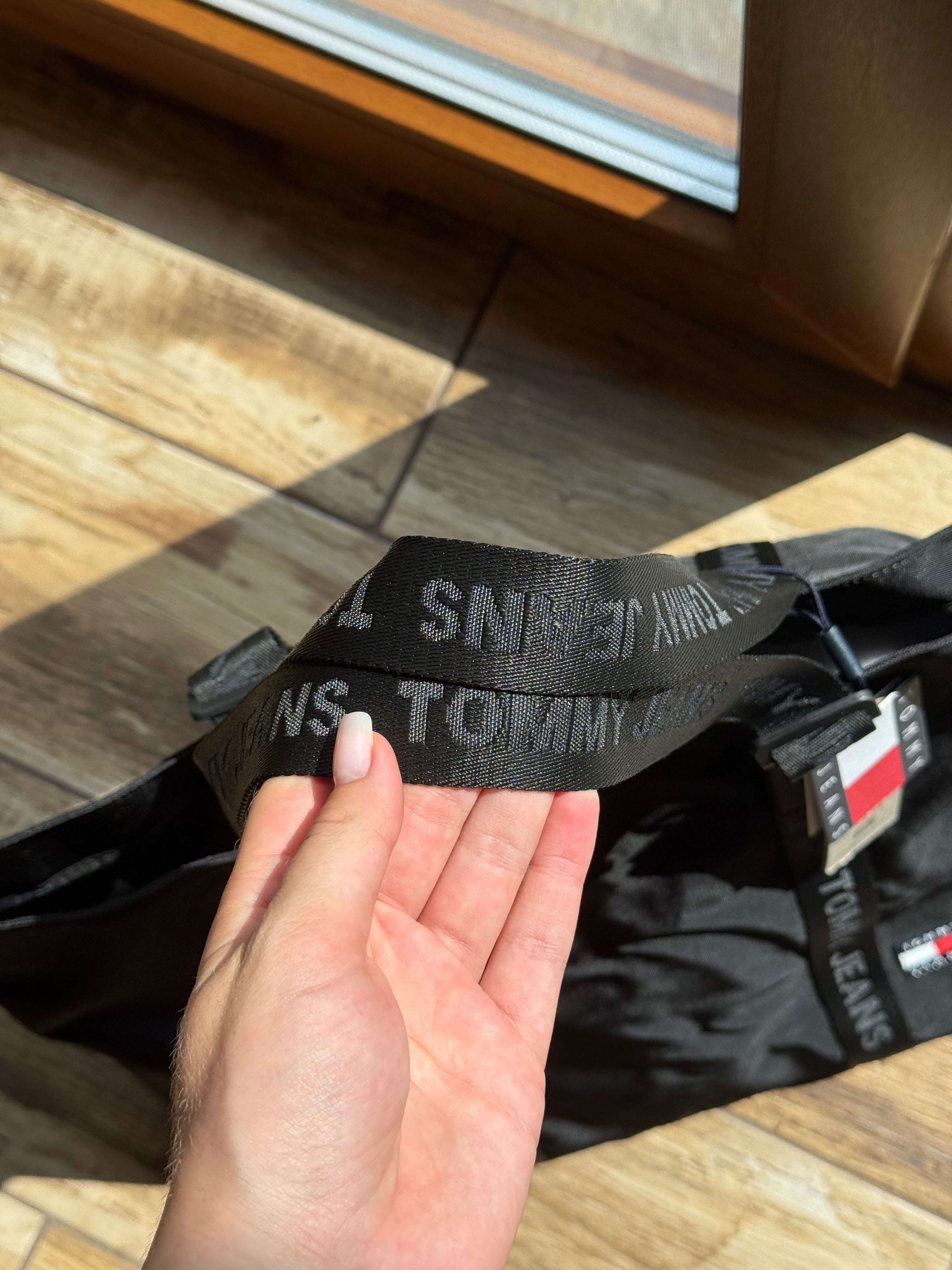 Сумка шоппер Tommy Jeans Hilfiger