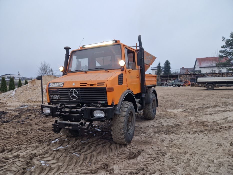 Mercedes Unimog 1200