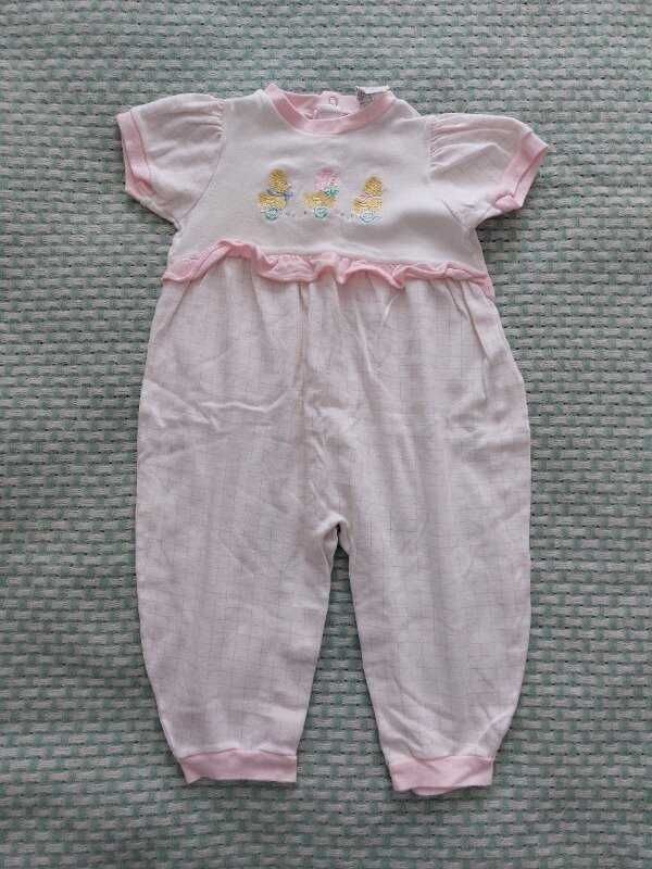 Ползунки Simply Basic, baby GAP и другие.
