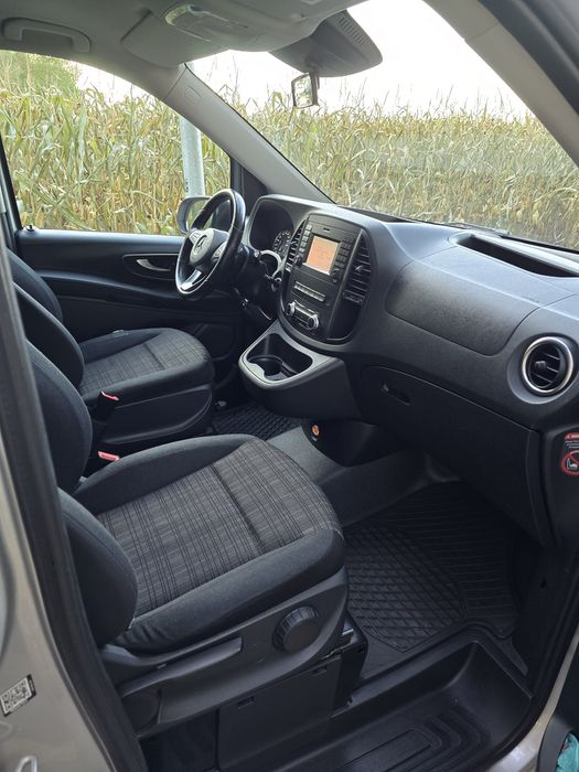 Mercedes Vito Tourer AUTOMAT Bezwypadkowy LED Nawigacja