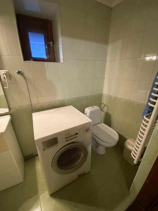 Продам будинок у передмісті Берегова