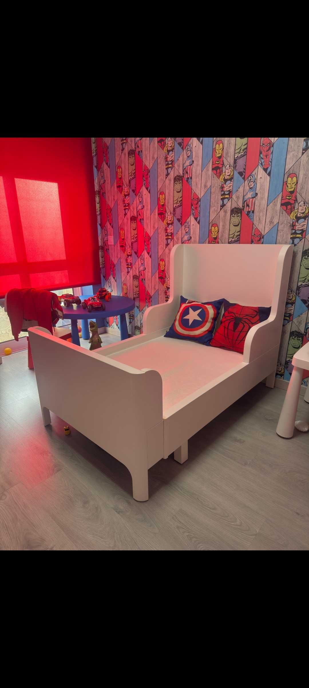 Cama de criança extensivel com colchão
