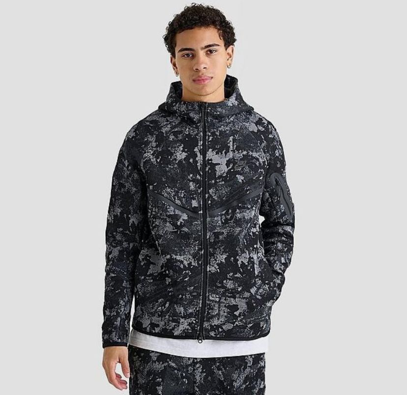 Nike Tech Fleece Camo HV5055-060