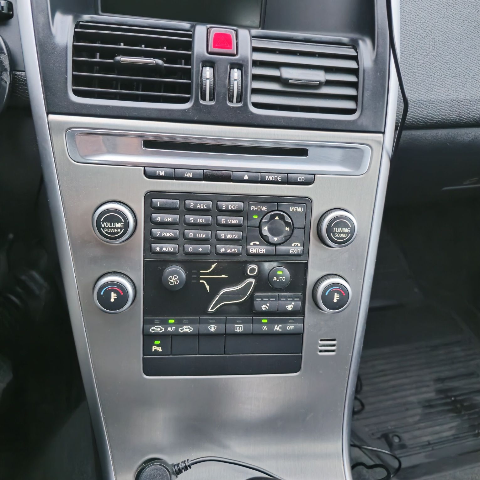 Volvo xc60 2,4 d5 2009r