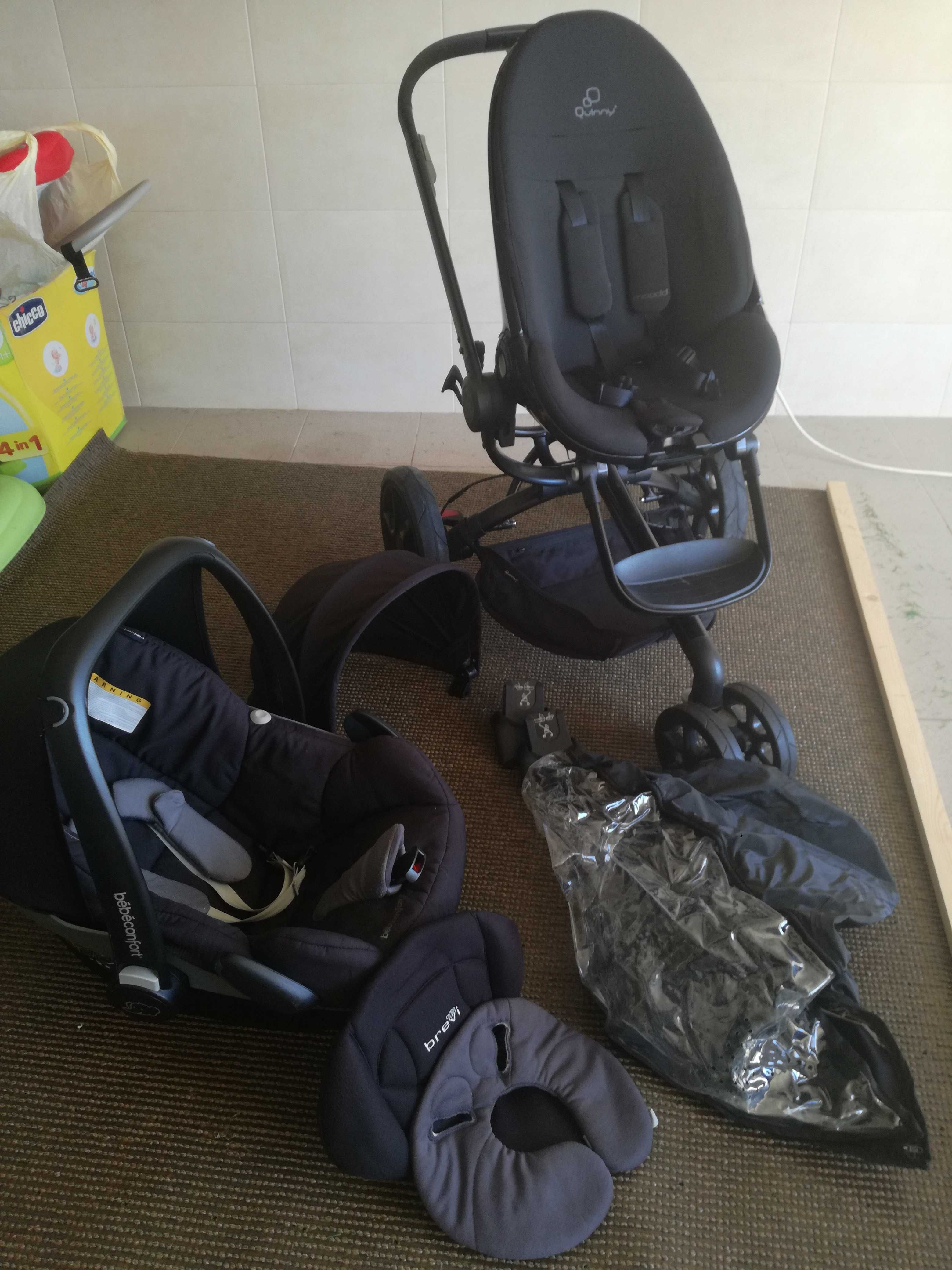 Carrinho Bébé Quinny com base isofix