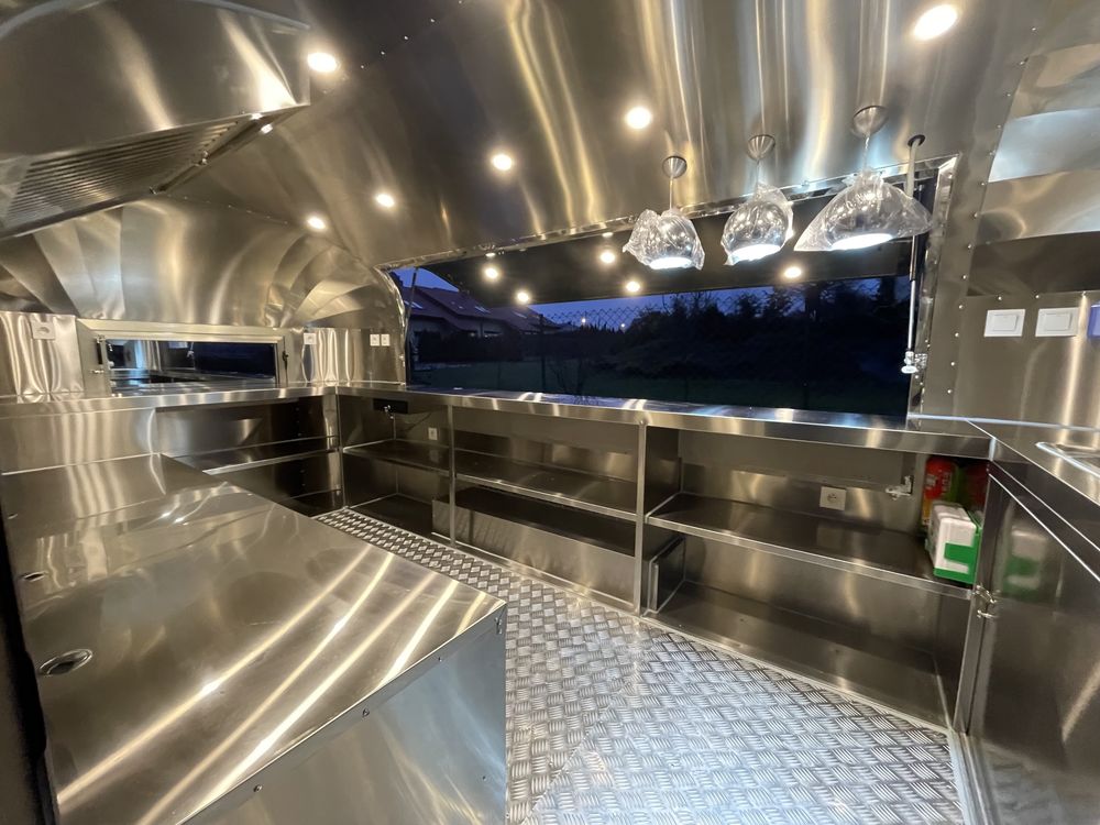 Przyczepa gastronomiczna SHINE Summer 5m - Food Truck foodtruck