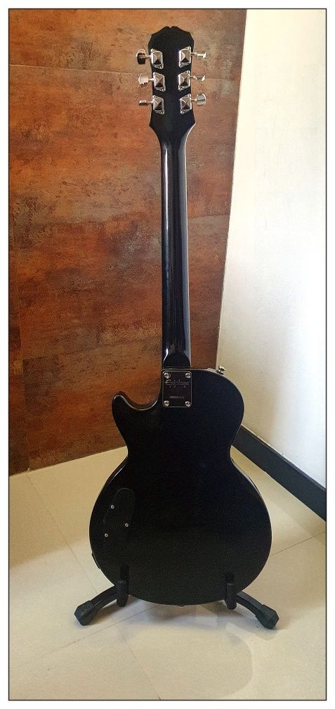 Guitarra Epiphone Les Paul Special Model, 2000, Made in Korea, com Gig