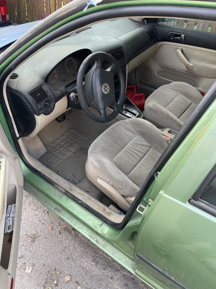 Продам  гольф 4 1.8 автомат