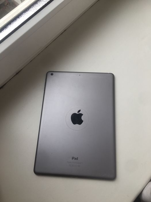 Обмінюю IPad air 1 + Iphone 6s plus