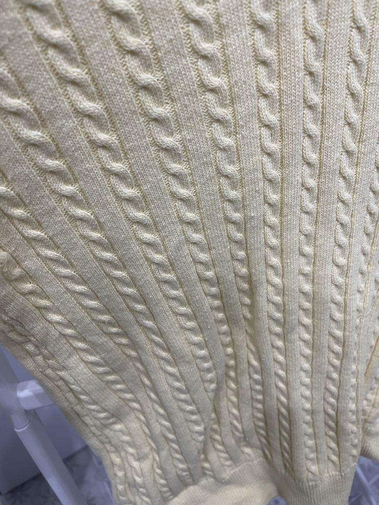 Sweter żólłty S/36