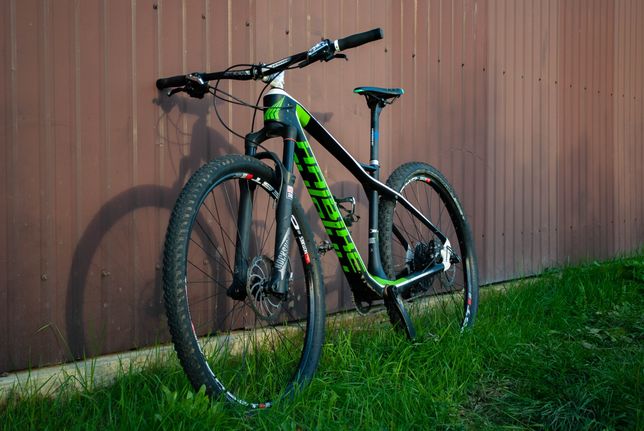 Продам карбоновий велосипед 29". Найнер карбон