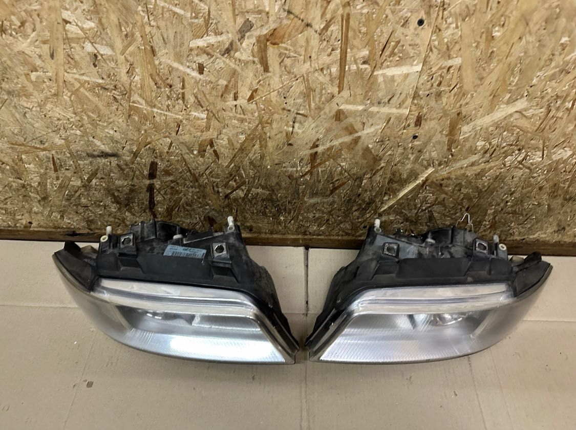 Audi a4 b5 lift lampy kompletne lewa + prawa cana za 2 st