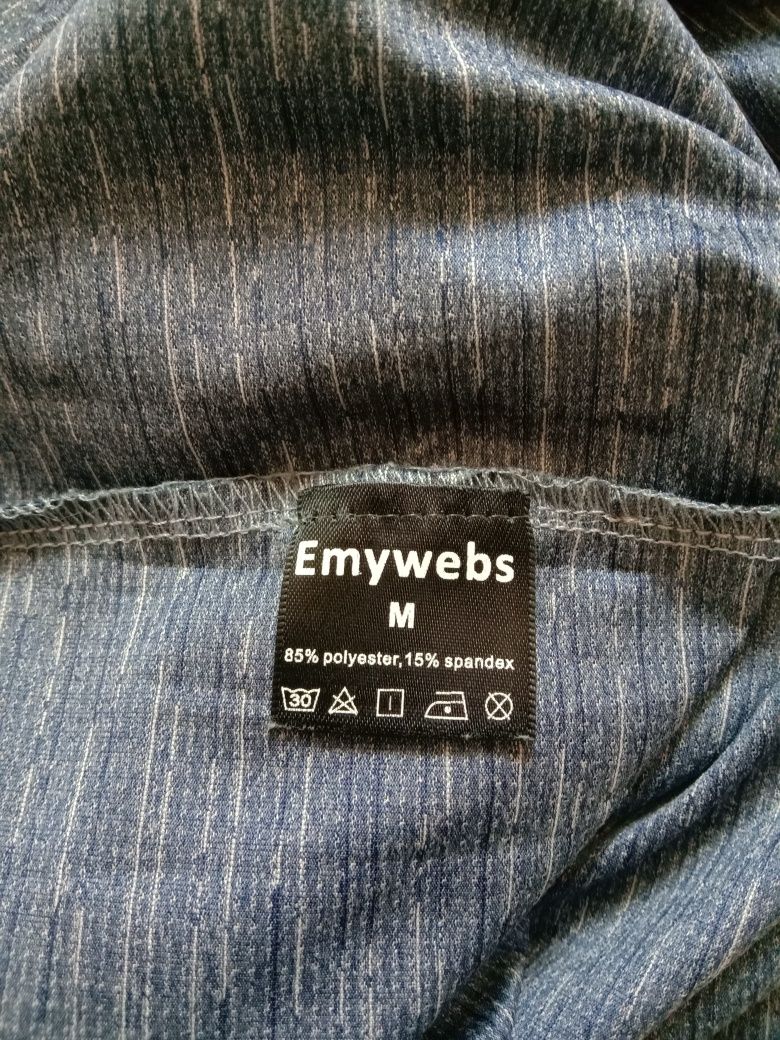 Футболка Emywebs