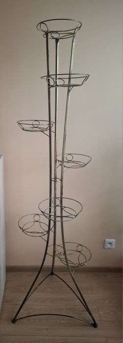 Kwietnik metalowy stojak na kwiaty wysoki