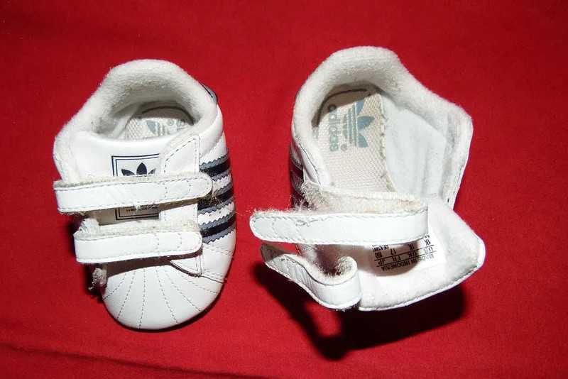 Adidas butki niechodki niemowlęce dziecięce buty