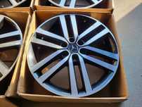 [672] Felgi aluminiowe 19 Cali Mercedes 6x114,3 ET50+ Czujniki X Klasa