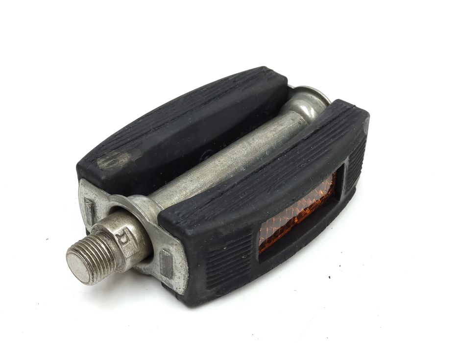 NOWY Prawy pedał Stomil Bydgoszcz Romet Universal Tyler ZZR PRL