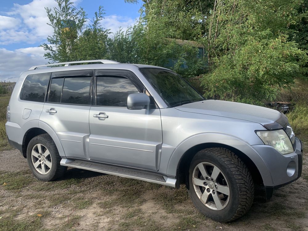 Mitsubishi Pajero Wagon 4 Продажа Срочная!