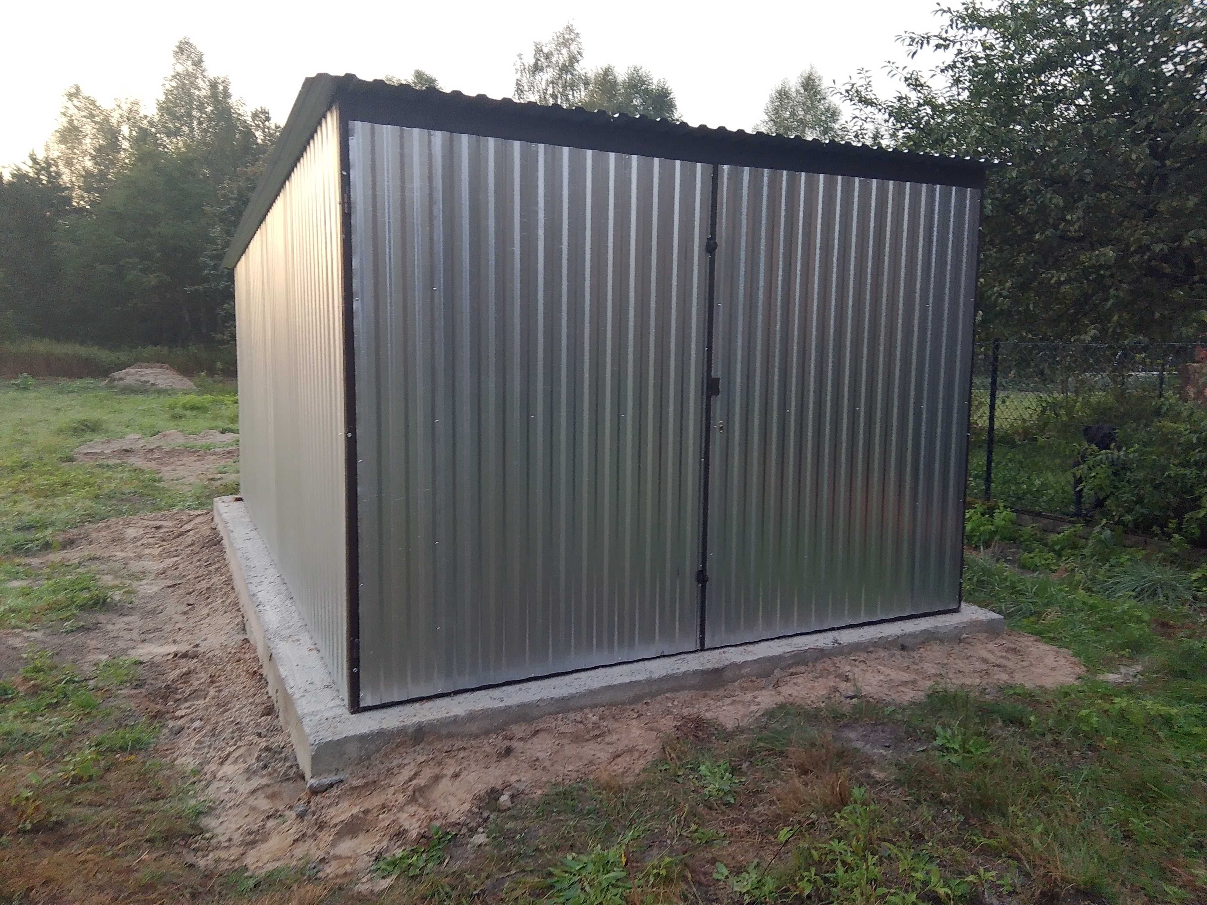 Garaż Blaszany 7x6