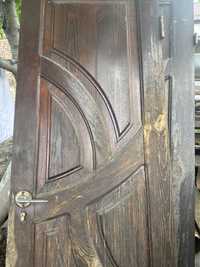 Двері деревʼяні