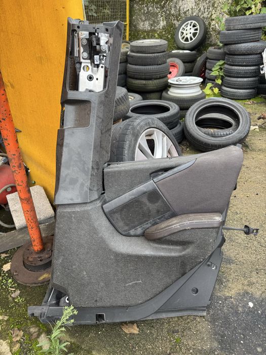 Porta tras direita bmw i3 e vidro