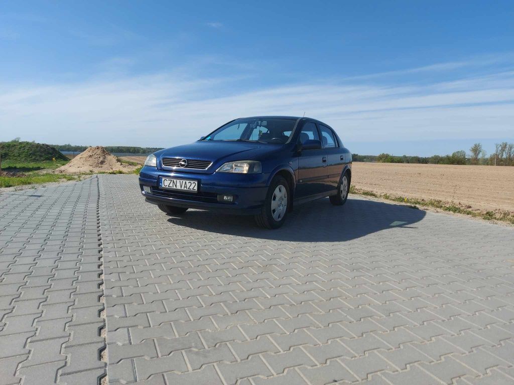 Opel astra II 1.8