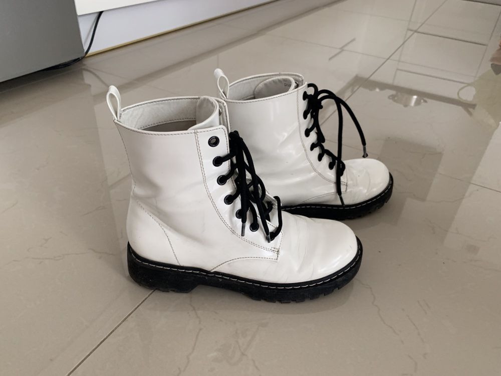 Buty zimowe   lakierowane