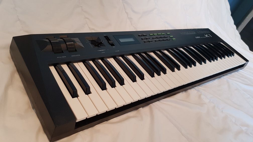 Syntezator kawai k1