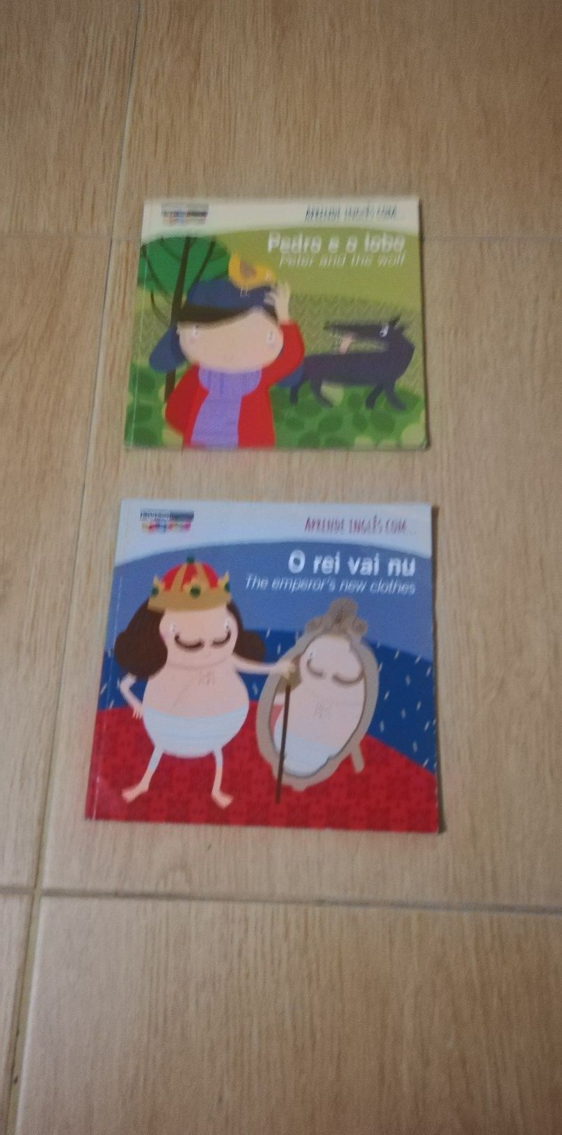 4 livros histórias infantis português/inglês