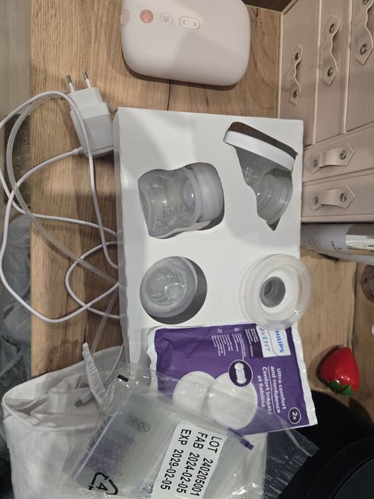 Електричний молоковідсмоктувач Philips avent