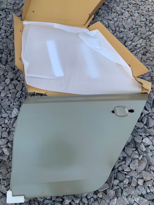 Двери ДВЕРЬ ДВЕРІ Volkswagen Jetta 2011-2018 Кузовные детали В наличии