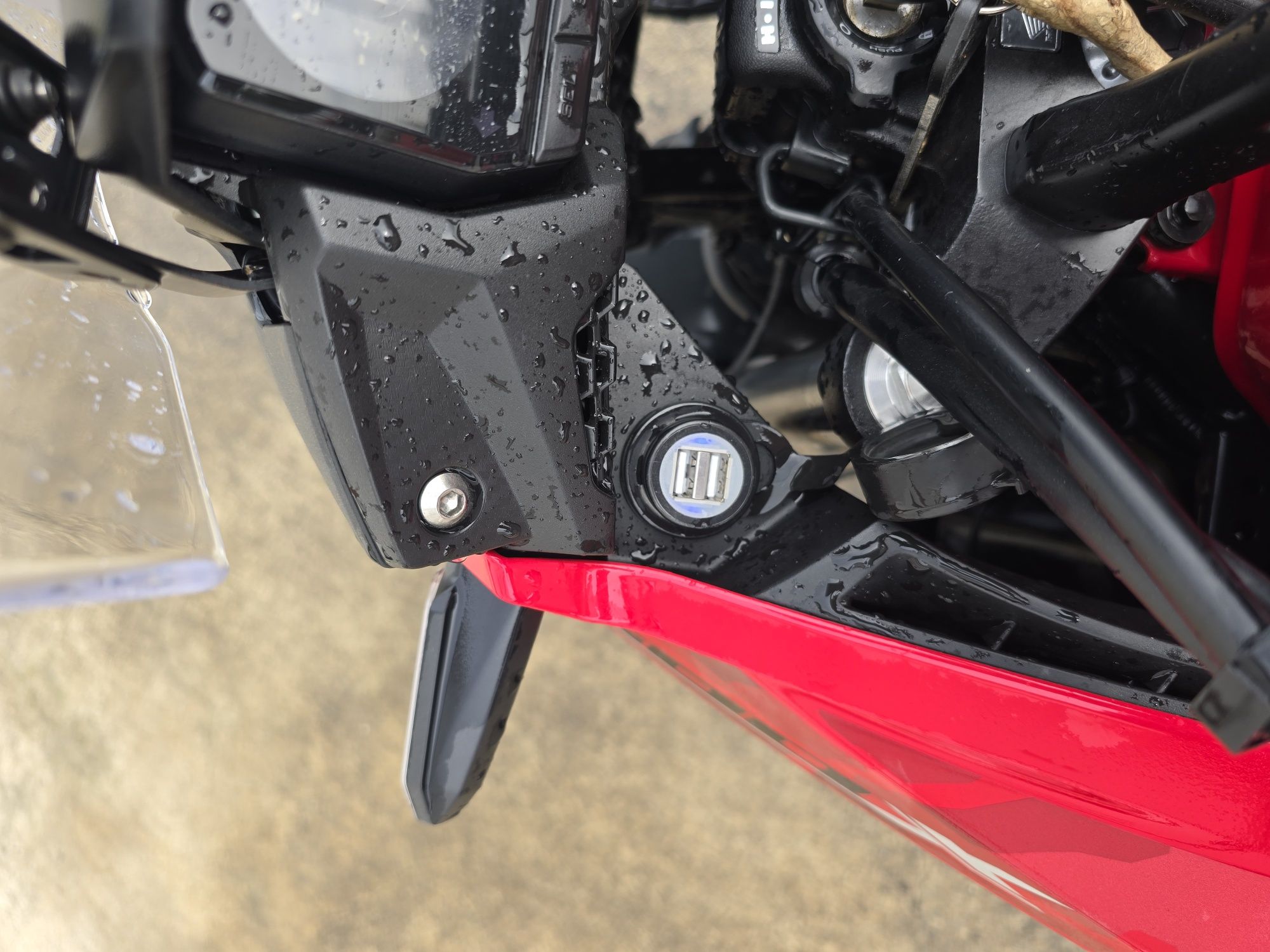 Honda CB500X 2021 mais extras