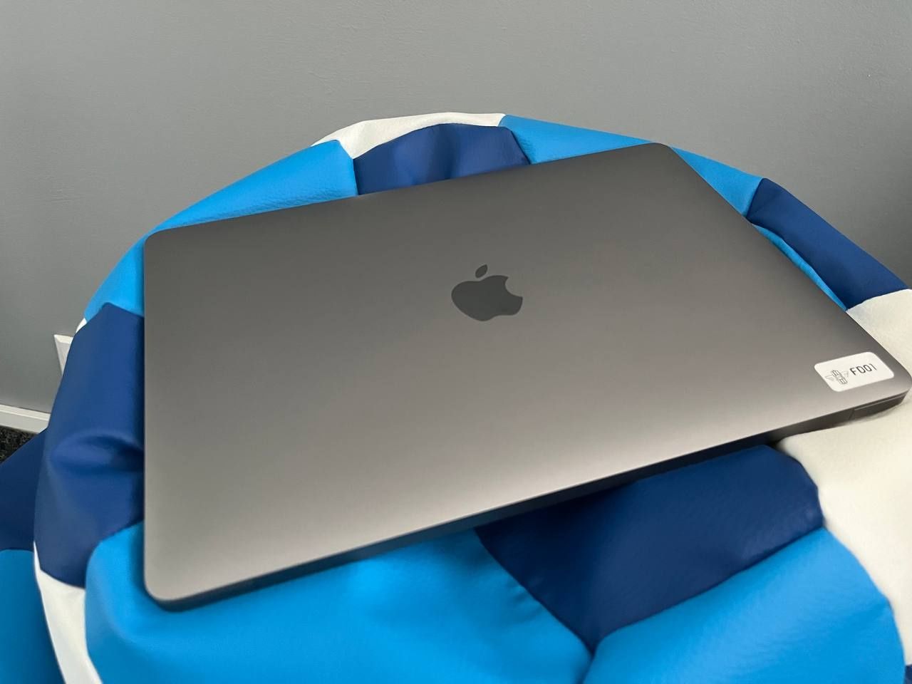 Apple MacBook Air M1 16 GB ram 512GB SSD stan idealny