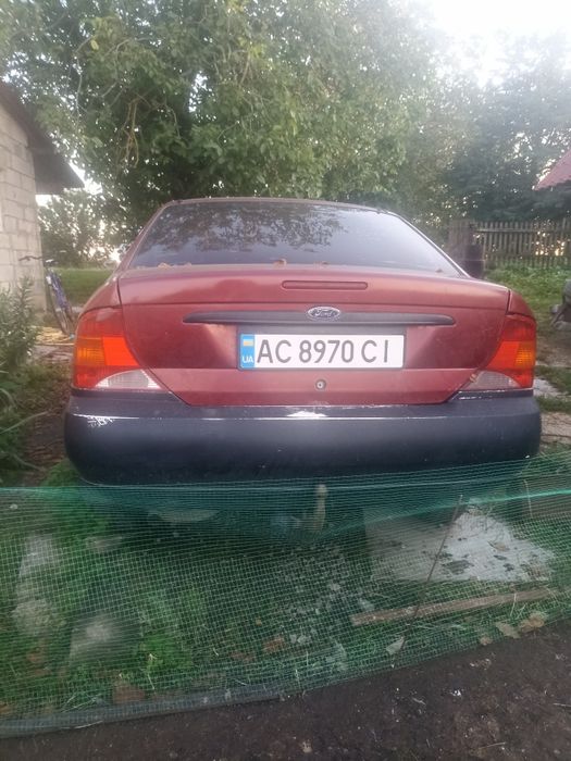 Форд фокус1 1999р