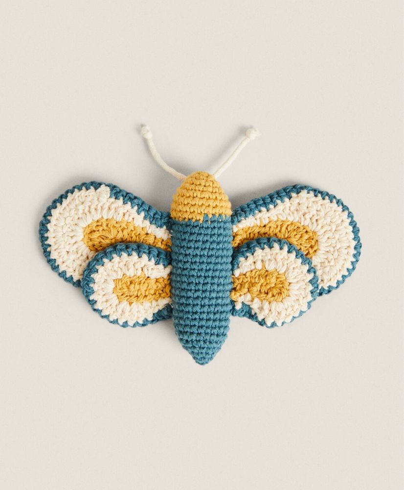 Brinquedo Croché Borboleta Zara Home NOVO