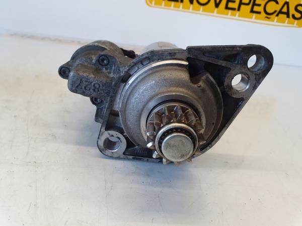 Motor de arranque SKODA Octavia II Hatchback (1Z3)