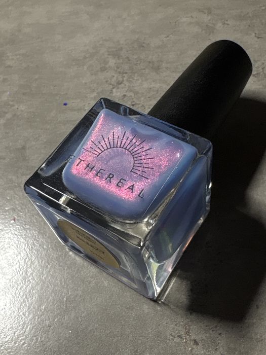 Ethereal Lacquer lakier do paznokci Breezy