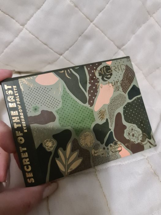 Paleta cieni naturalnych Ingrid secret of the East nowa