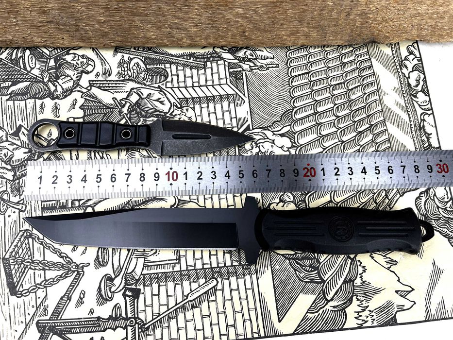 Комплект тактичних ножів. Нож танто и метательный