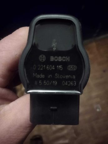 котушка запалювання BOSCH 0221604115