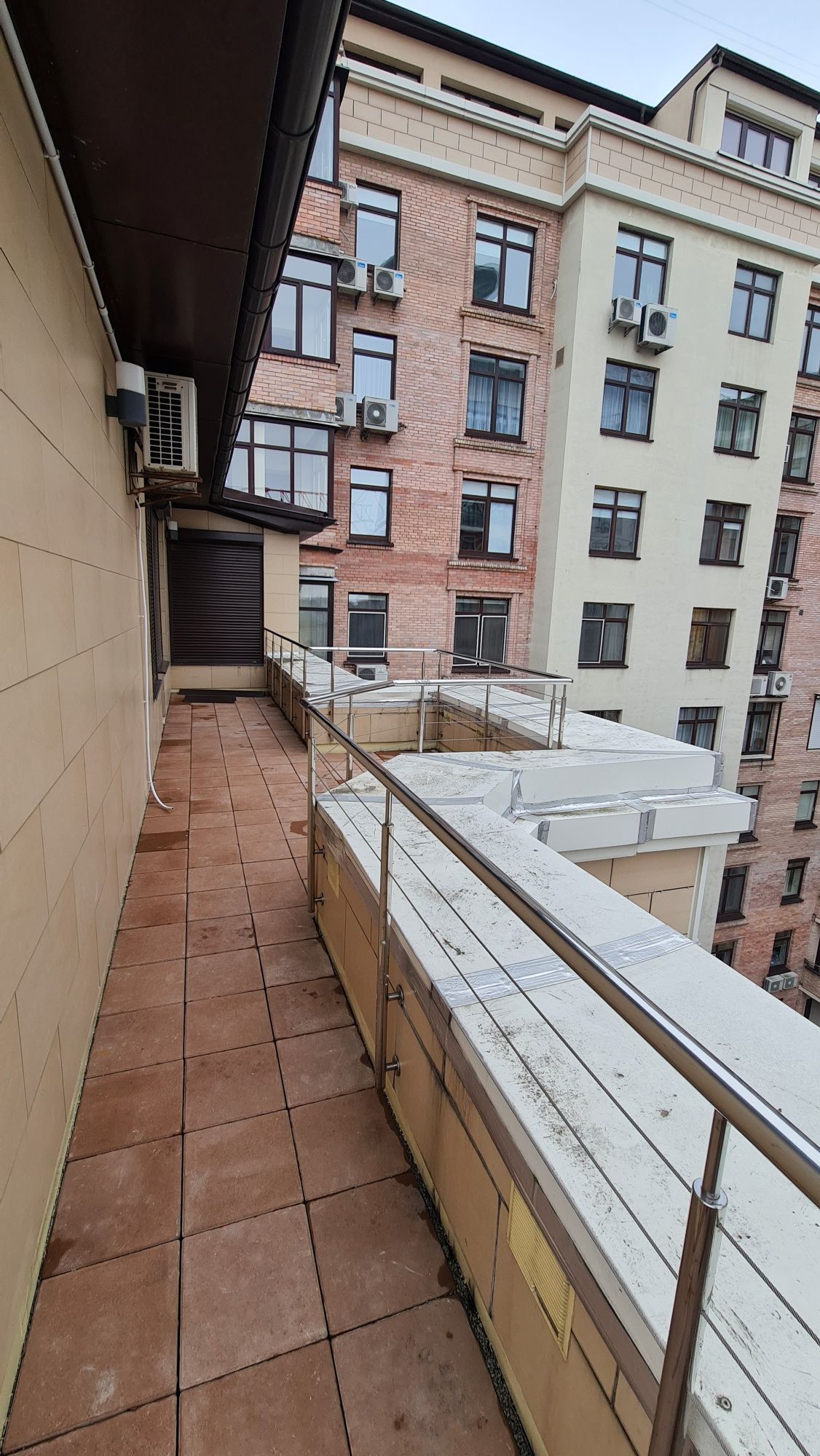 Пентхаус с террасой 340 м2. Бессарабская площадь !