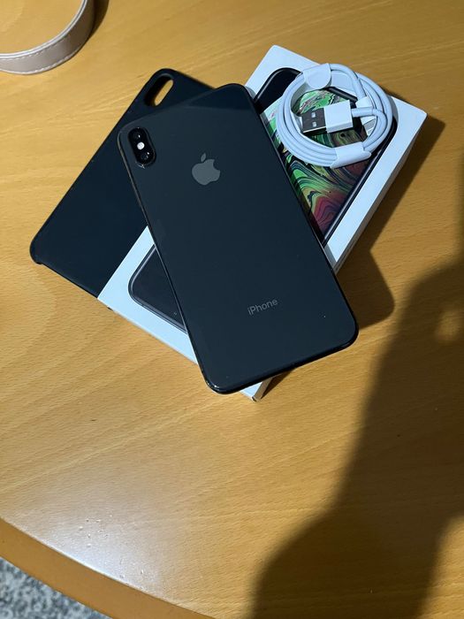 iPhone xsmax 64gb