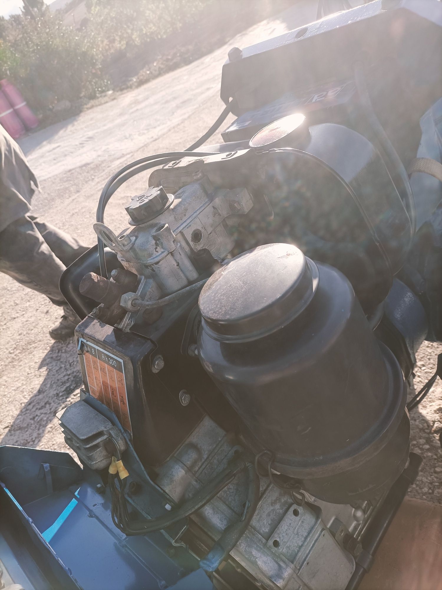 Motocultivador 14cv lombardini com motor de arranque