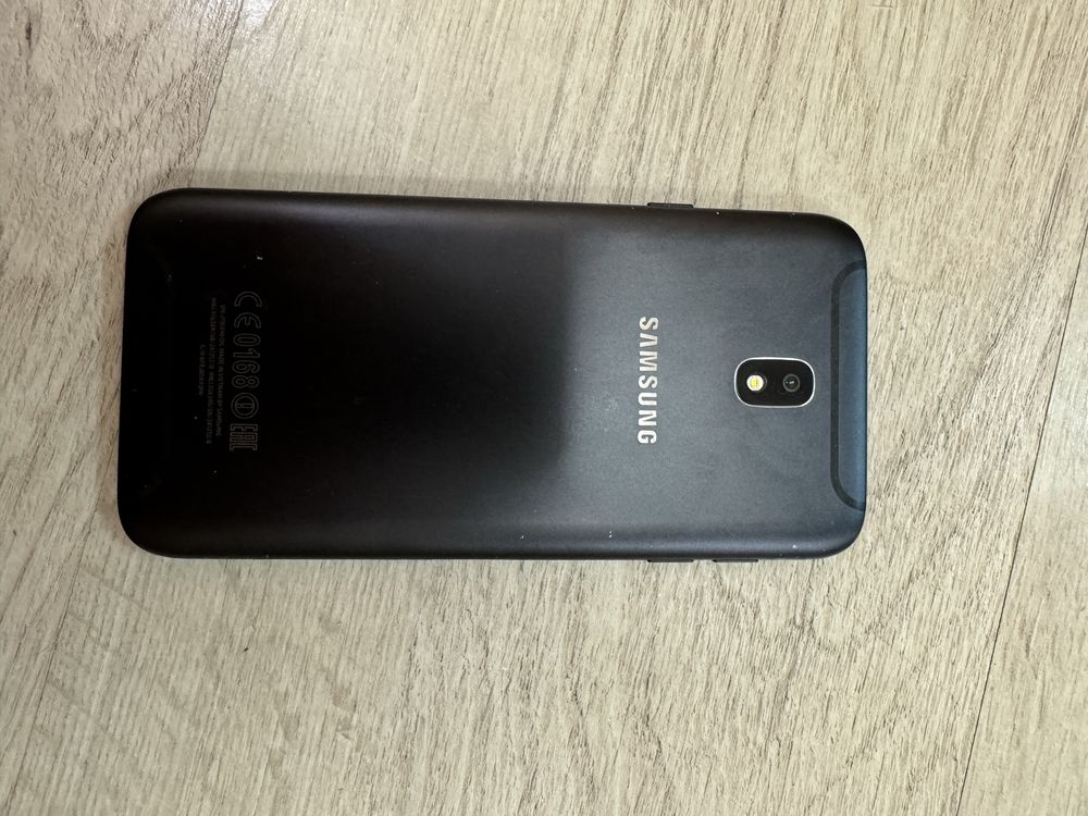 Продам Samsung j730