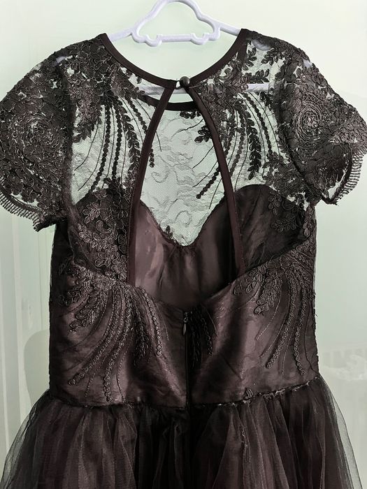 Krótka sukienka XS 34 Butik koronkowa góra Vinted elegant Czarna mini