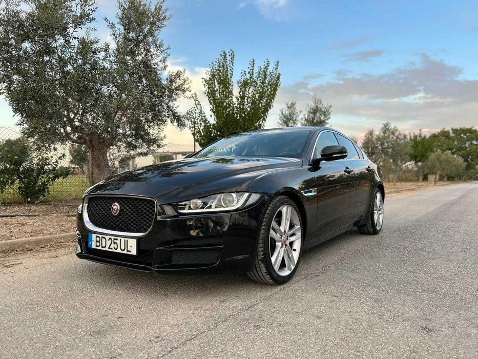 Jaguar XE 2.0 163 Cv 2017