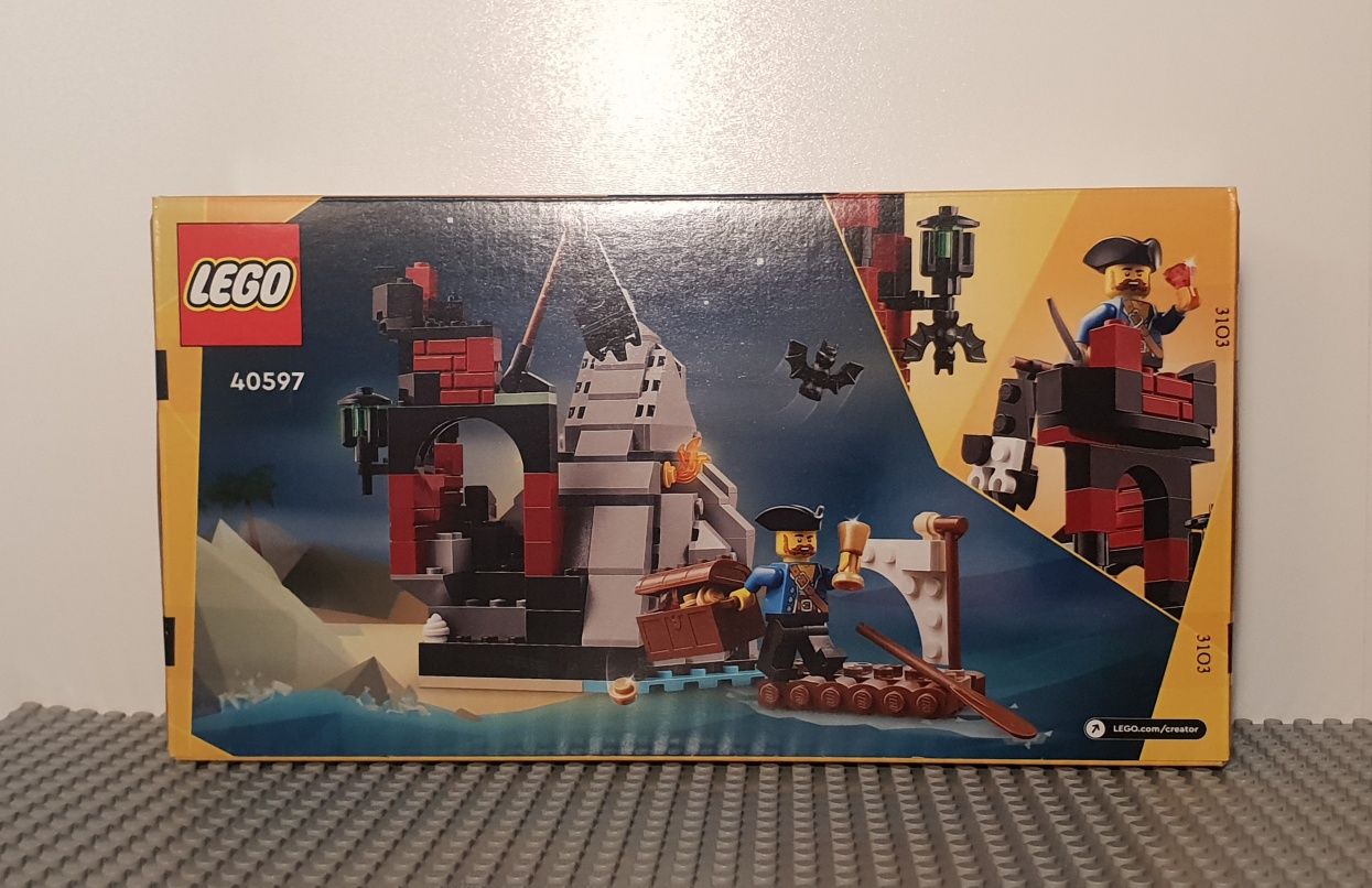 LEGO Creator pirates
