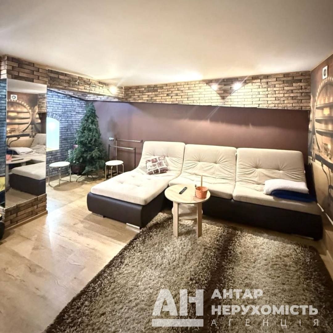 Продається 2-к квартира в Кропивницькому , р-н Центр