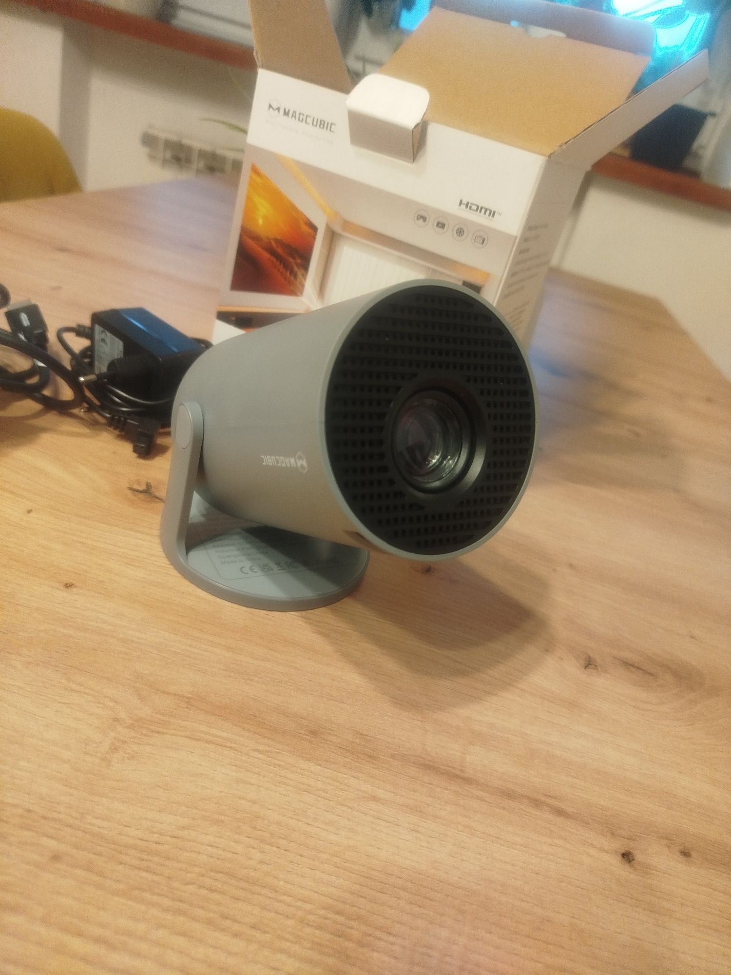 Projektor HY300PRO